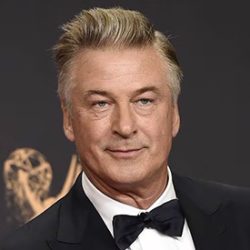 Alec-Baldwin-Profile