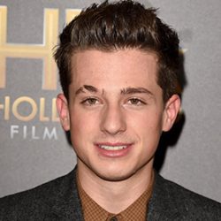 Charlie-Puth-profile