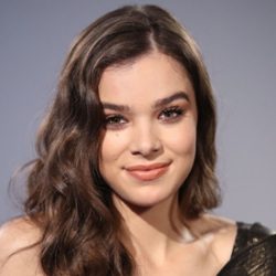 Hailee-Steinfeld-Profile