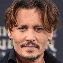 Johnny-Depp-Profile